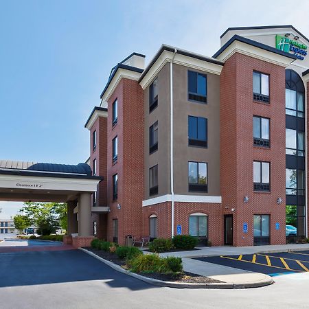 Holiday Inn Express Hotel & Suites Cleveland-Richfield By Ihg Brecksville Экстерьер фото