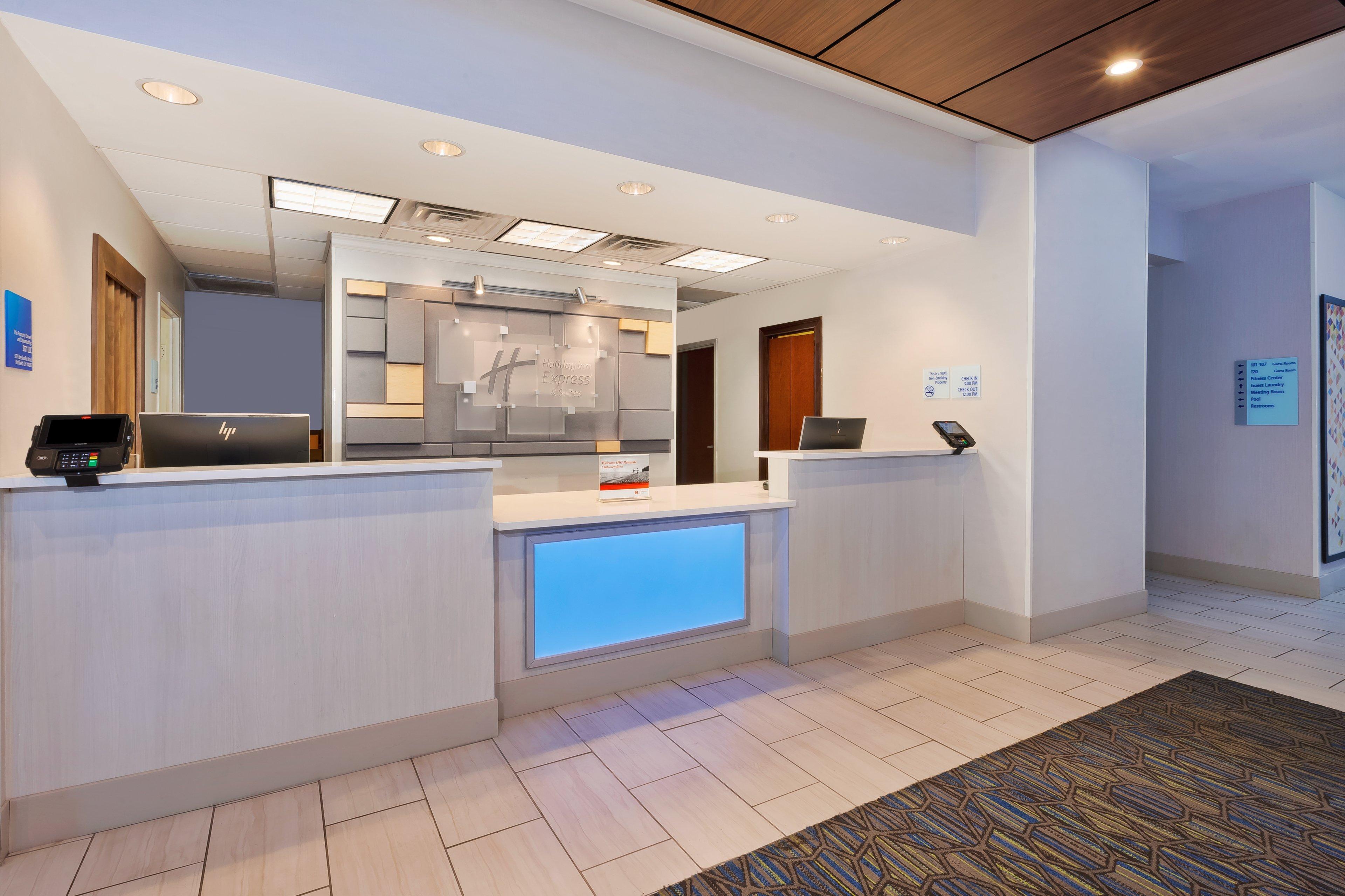Holiday Inn Express Hotel & Suites Cleveland-Richfield By Ihg Brecksville Экстерьер фото