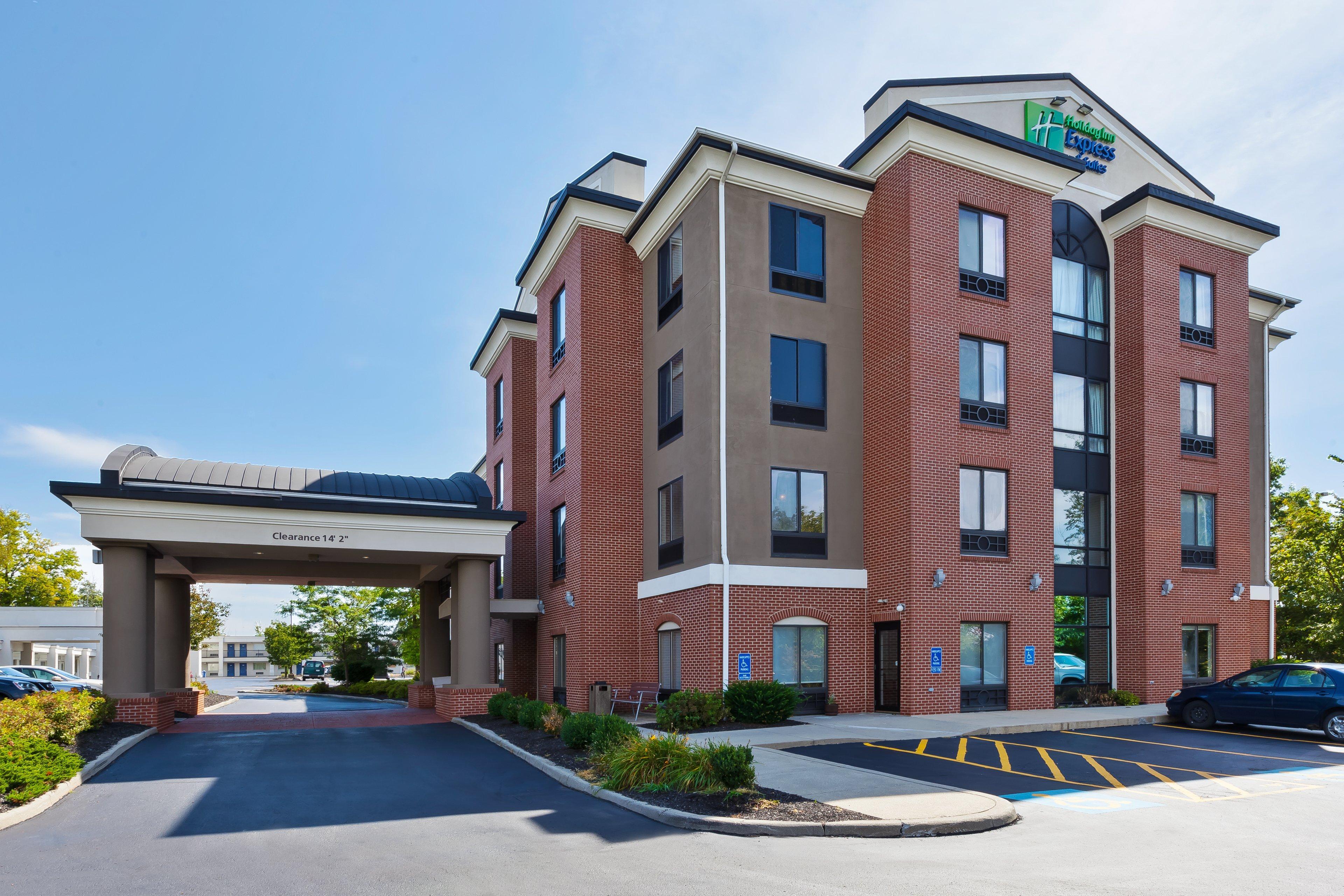 Holiday Inn Express Hotel & Suites Cleveland-Richfield By Ihg Brecksville Экстерьер фото