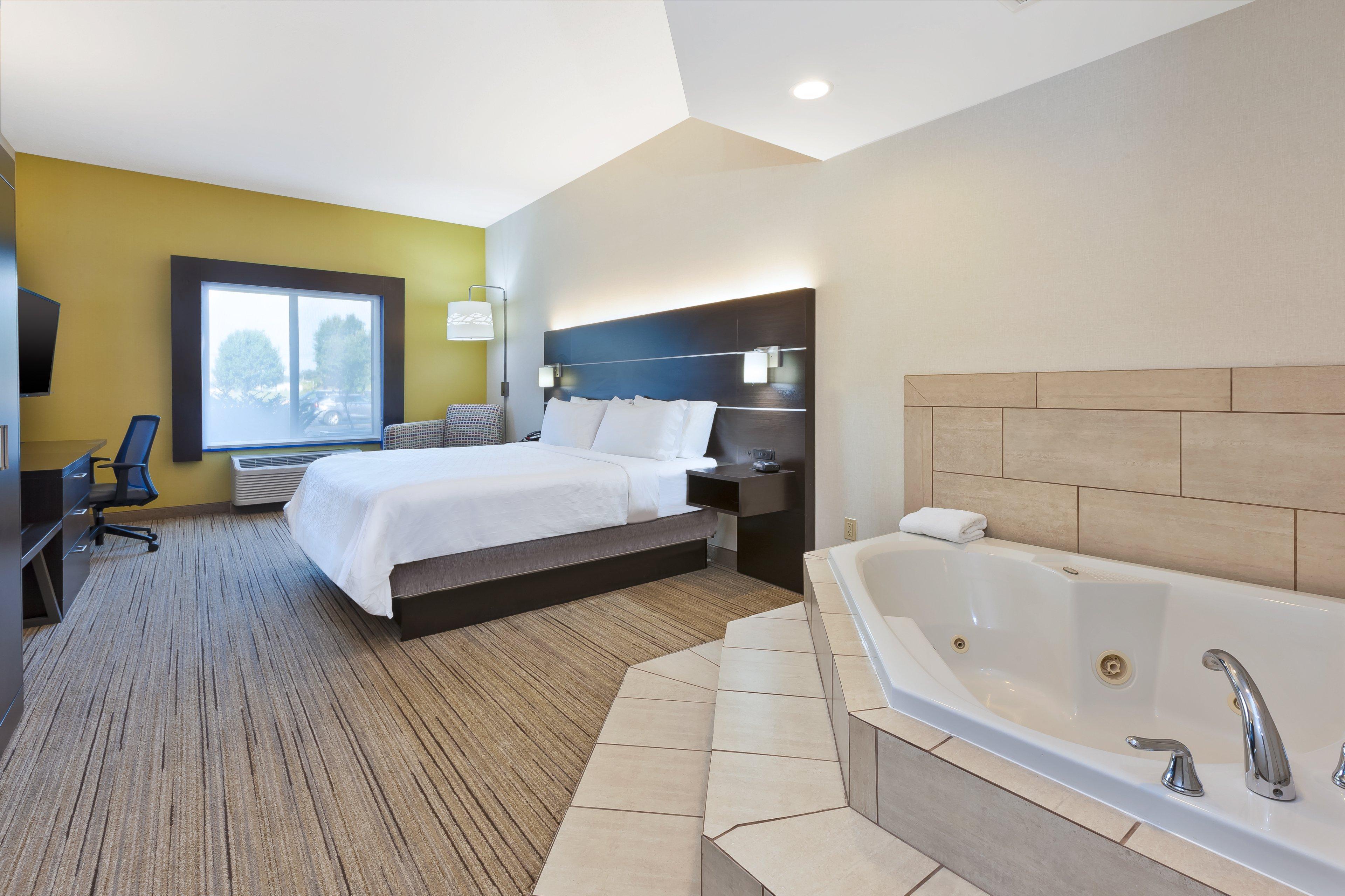 Holiday Inn Express Hotel & Suites Cleveland-Richfield By Ihg Brecksville Экстерьер фото