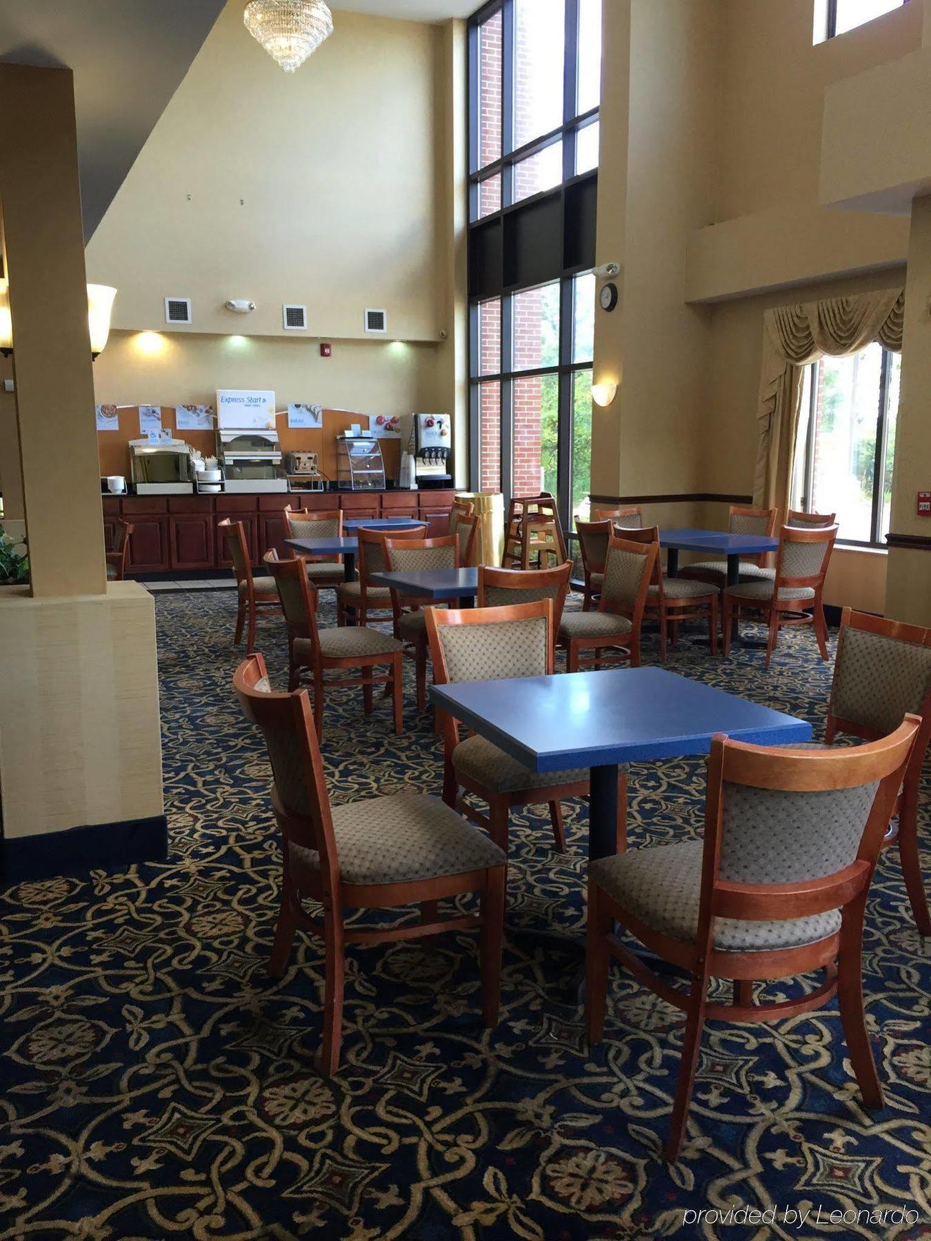 Holiday Inn Express Hotel & Suites Cleveland-Richfield By Ihg Brecksville Экстерьер фото