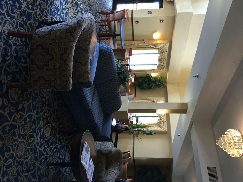 Holiday Inn Express Hotel & Suites Cleveland-Richfield By Ihg Brecksville Экстерьер фото